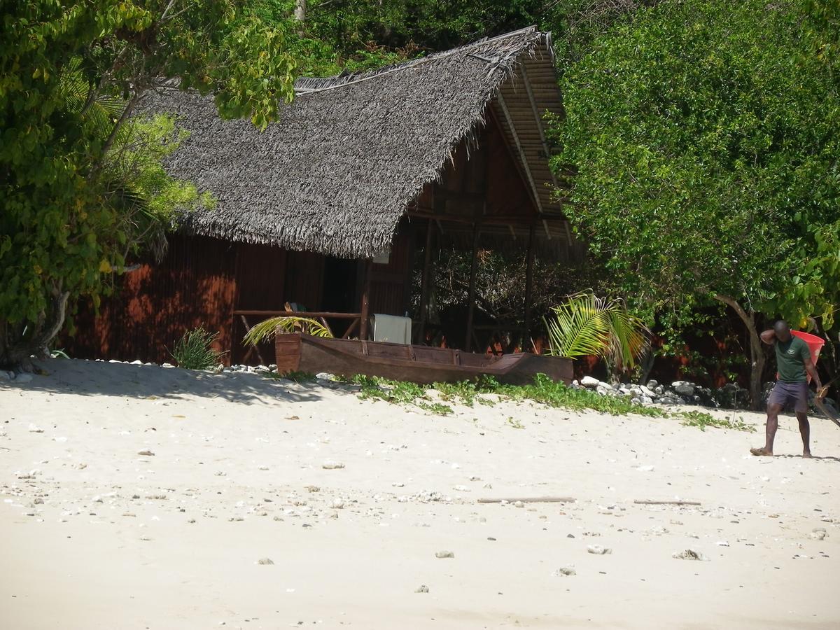 Ankazoberavina Hotel Exterior photo